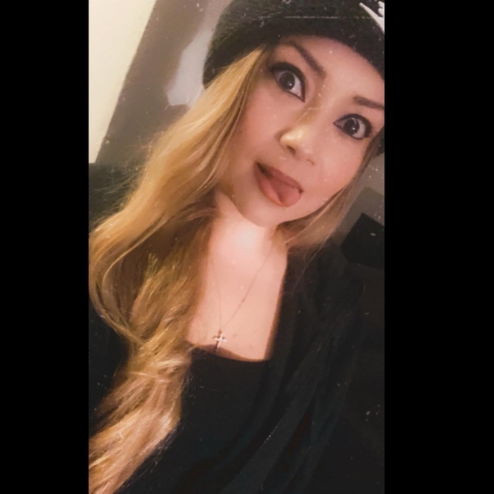 Meet your Posher, Daniela